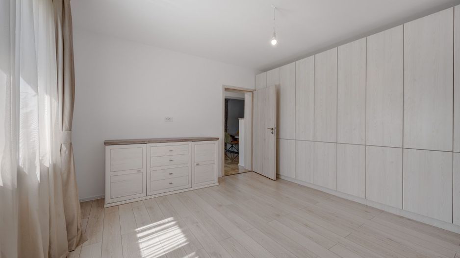 Casa cu Mesteceni!  Complex Lalelelor Domnești - Poză 31