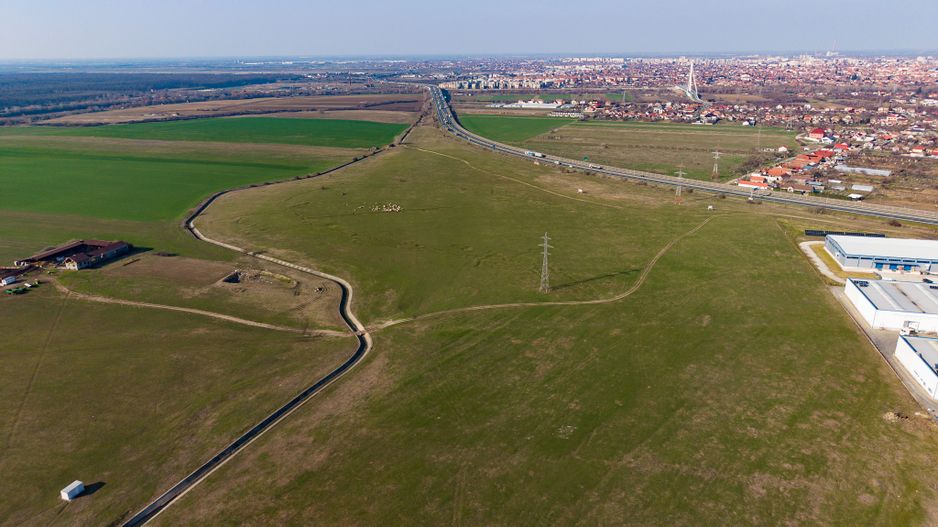 Teren de 107,000mp în zona industrială Zădareni - Poză 8