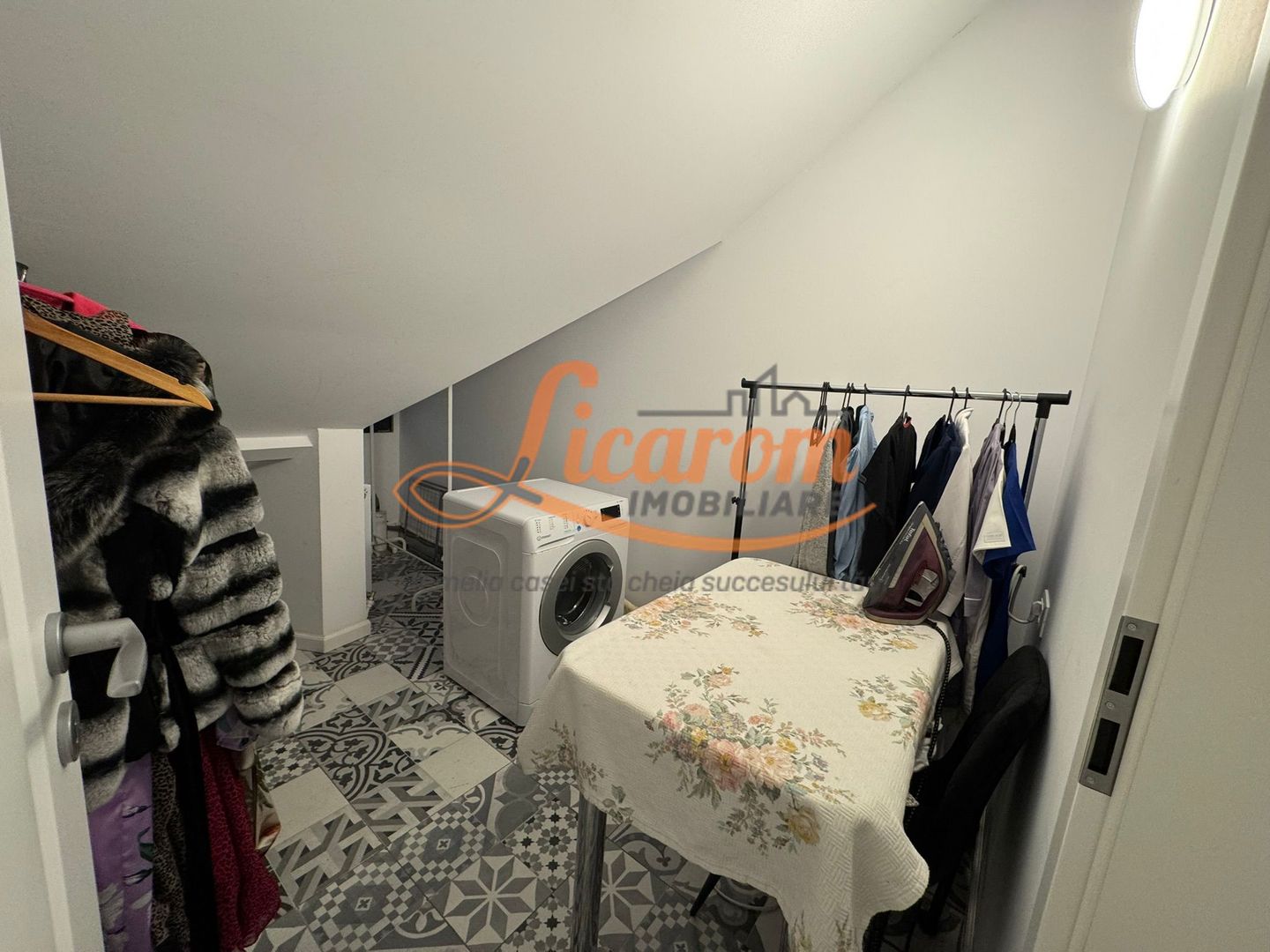 Duplex la cheie P+1+M in Loc.Alexandria,jud Teleorman,pret 190000Euro - Poză 8