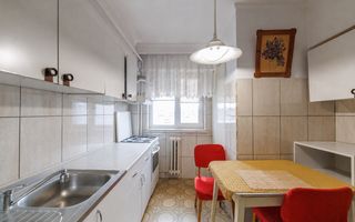 Apartament luminos cu 3 camere și balcon – Exercițiu - Poză 7