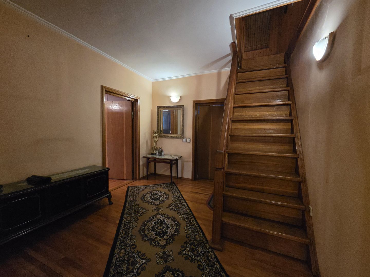 NOU! Vila in spatele Bisericii Bazilescu - Poză 10