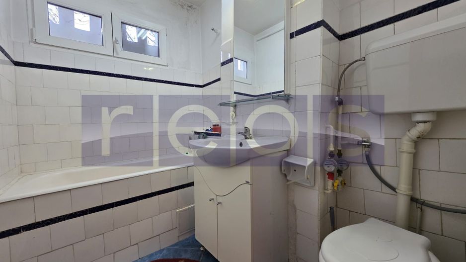 VANZARE 3 CAMERE -SEMIDECOMANDAT - BRANCOVEANU - Poză 18