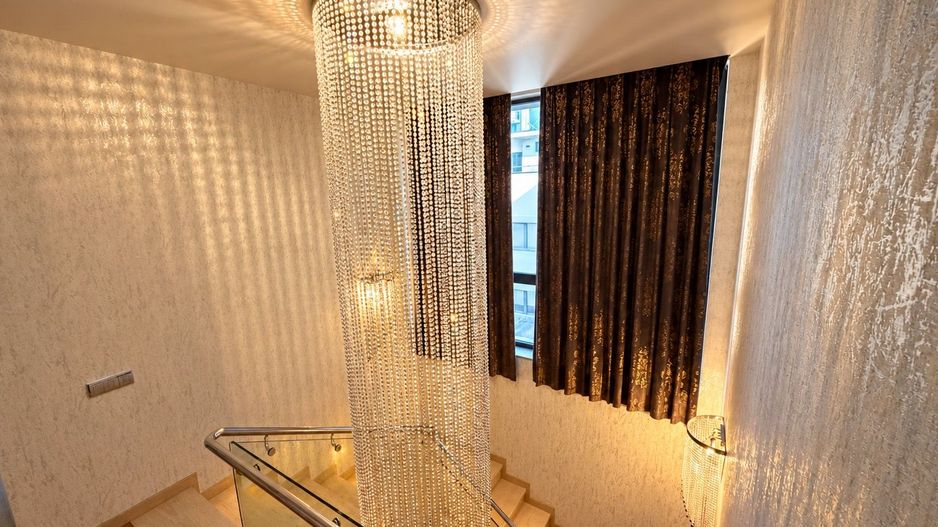 PENTHOUSE IN HERASTRAU — O RESEDINTA CARE TINE PASUL CU VIATA TA - Poză 22