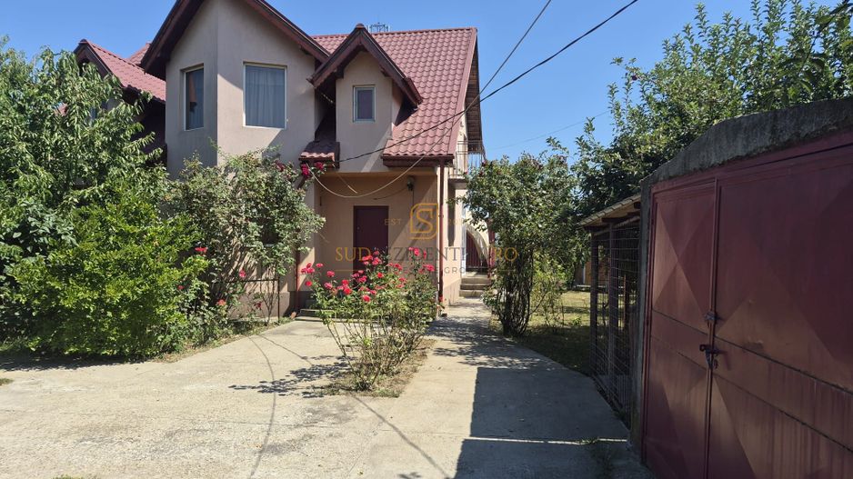 Vilă P+M | 254 mp | 1.094 mp teren | 25 ml DN5 | 1 Decembrie | 320.000 - Poză 1