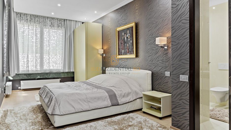 Vila exclusivista cu piscina, sauna si crama, 479.27 mp, langa padure - Poză 7