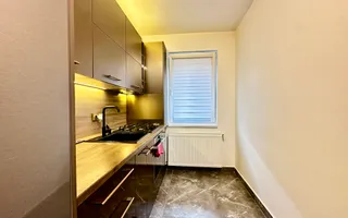 Apartament la cheie | Parcare | Zona Str Porii - Poză 11