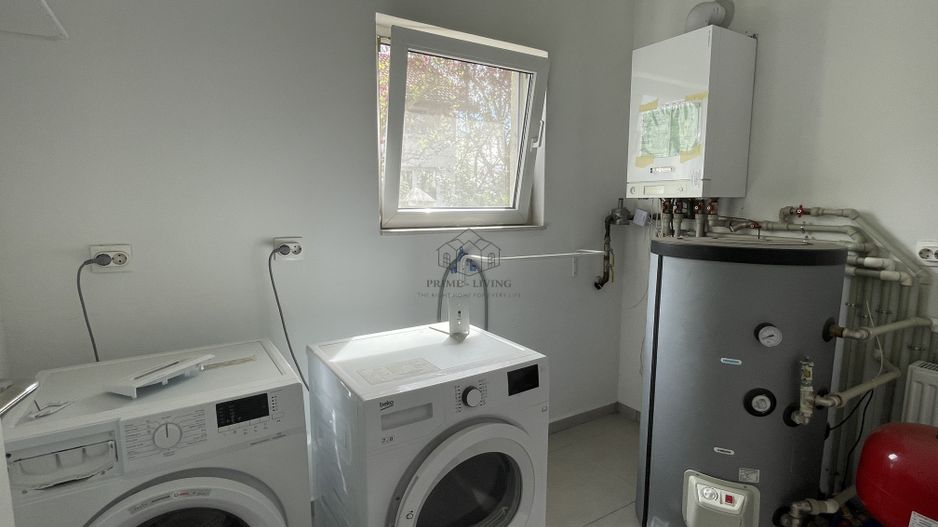 VILA SPATIOASA LA INCHIRIERE IN ZONA PIPERA LANGA SCOLI - Poză 22