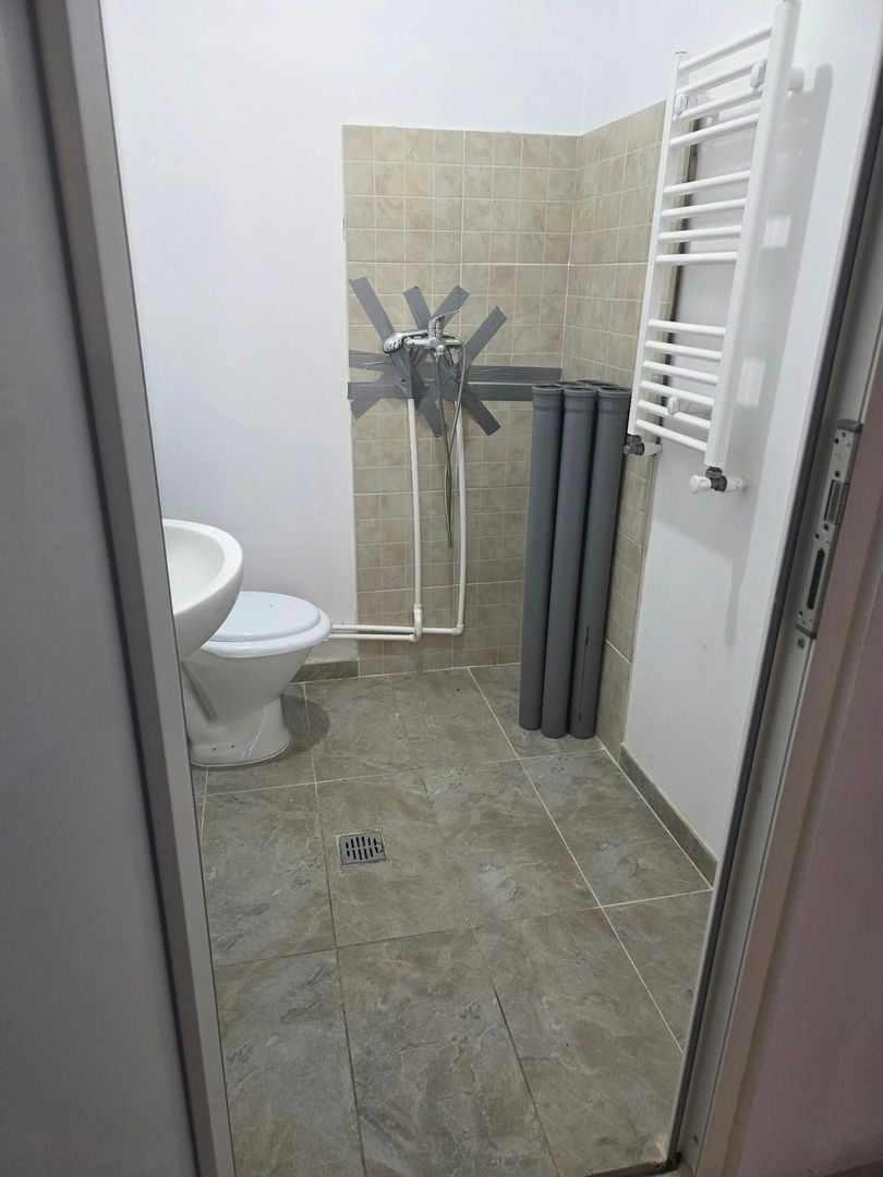 Vanzare apartament 3 camere Jiului - pretabil spatiu comercial - Poză 7