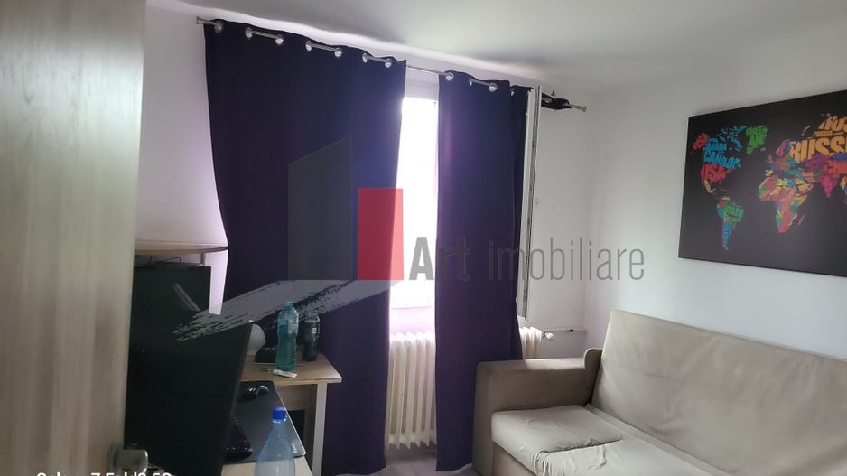 Apartament 3 camere decomandat Trapezului - Poză 2