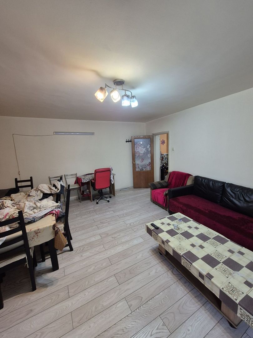 Vanzare Apartament 2 Camere Bd. Unirii la intersectia Nerva Traian cu O. Goga - Poză 6