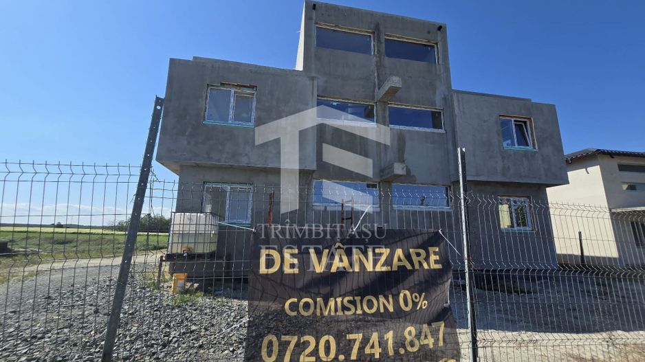 OVIDIU-POIANA- Vila tip duplex | terasa circulabila | gaz | curte - Poză 2