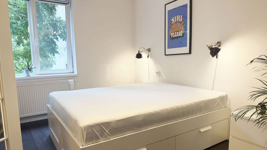 Apartament cu 3 camere, zona Facultatea de Litere. - Poză 9