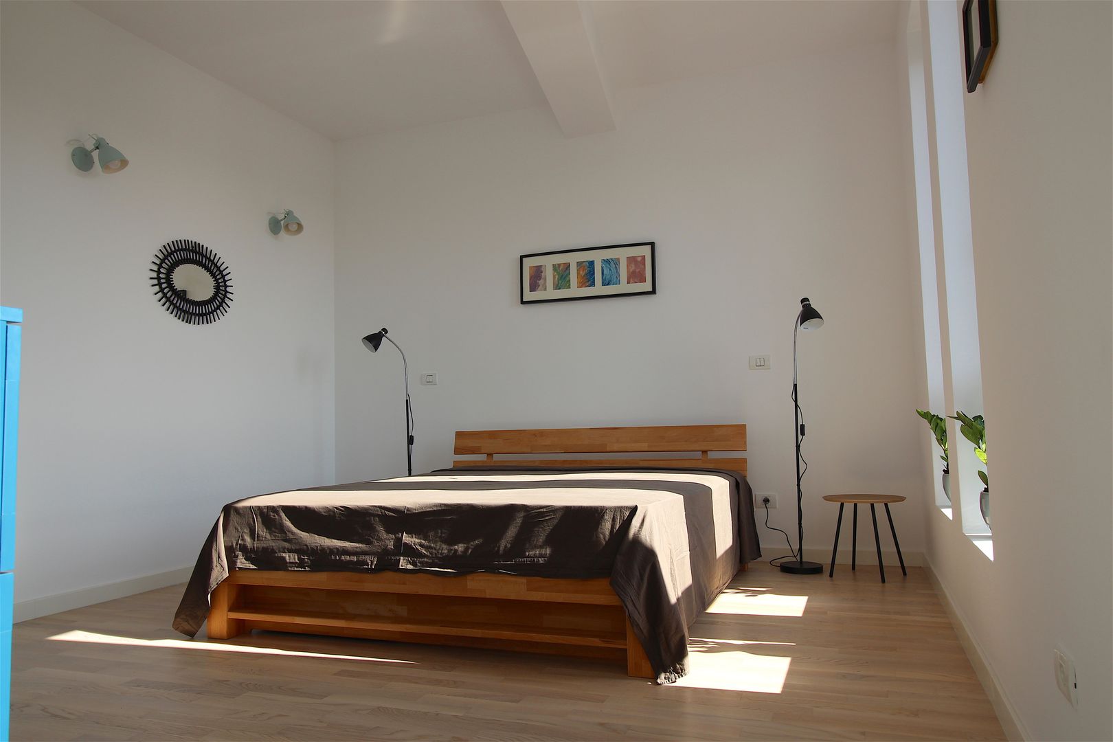 Apartament deosebit cu acces direct din lift - Poză 10