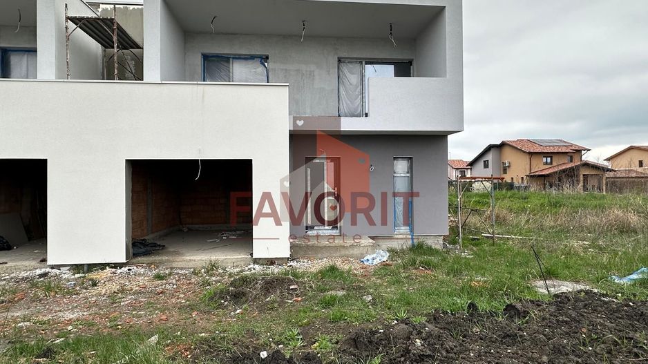 Duplex | Parter + Etaj | Toate utilitatile | Curte generoasa | Garaj | - Poză 2