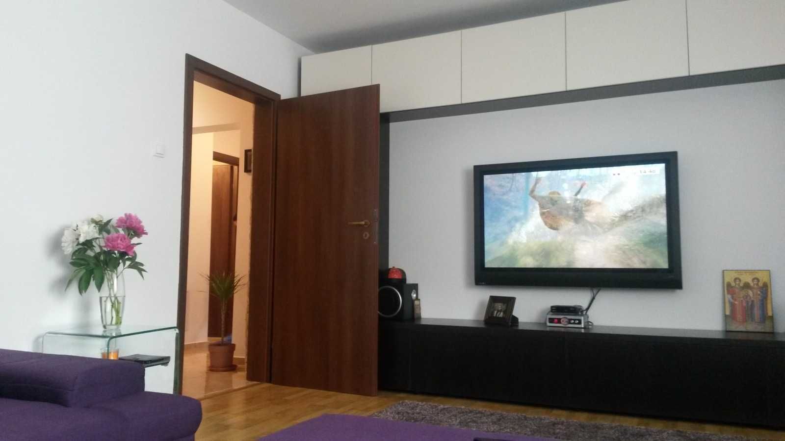 Vanzare Apartament 3 camere -Sebastian-Vulcan - Poză 2