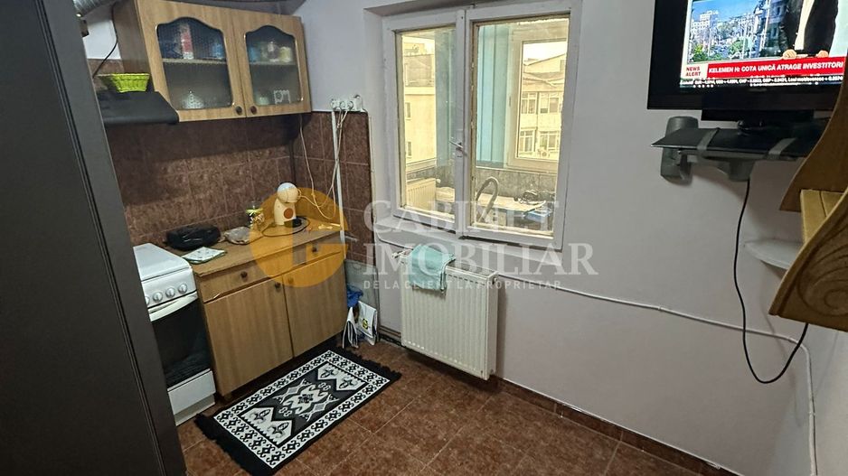 PACURARI - 2 CAMERE DECOMANDAT - Poză 3