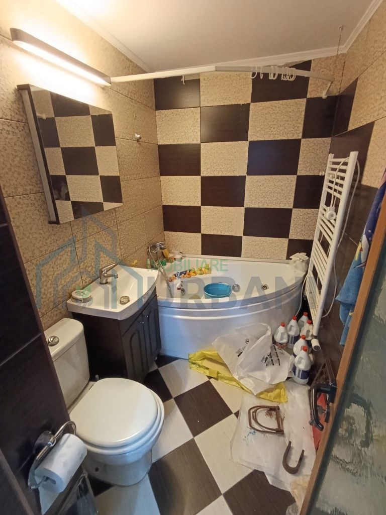 Vand apartament DECOMANDAT in zona Zimbru, cum mergi spre Dacia - Poză 4