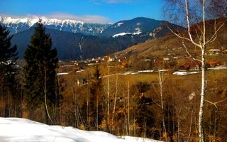 teren intravilan in zona Magura Bran - Poză 4