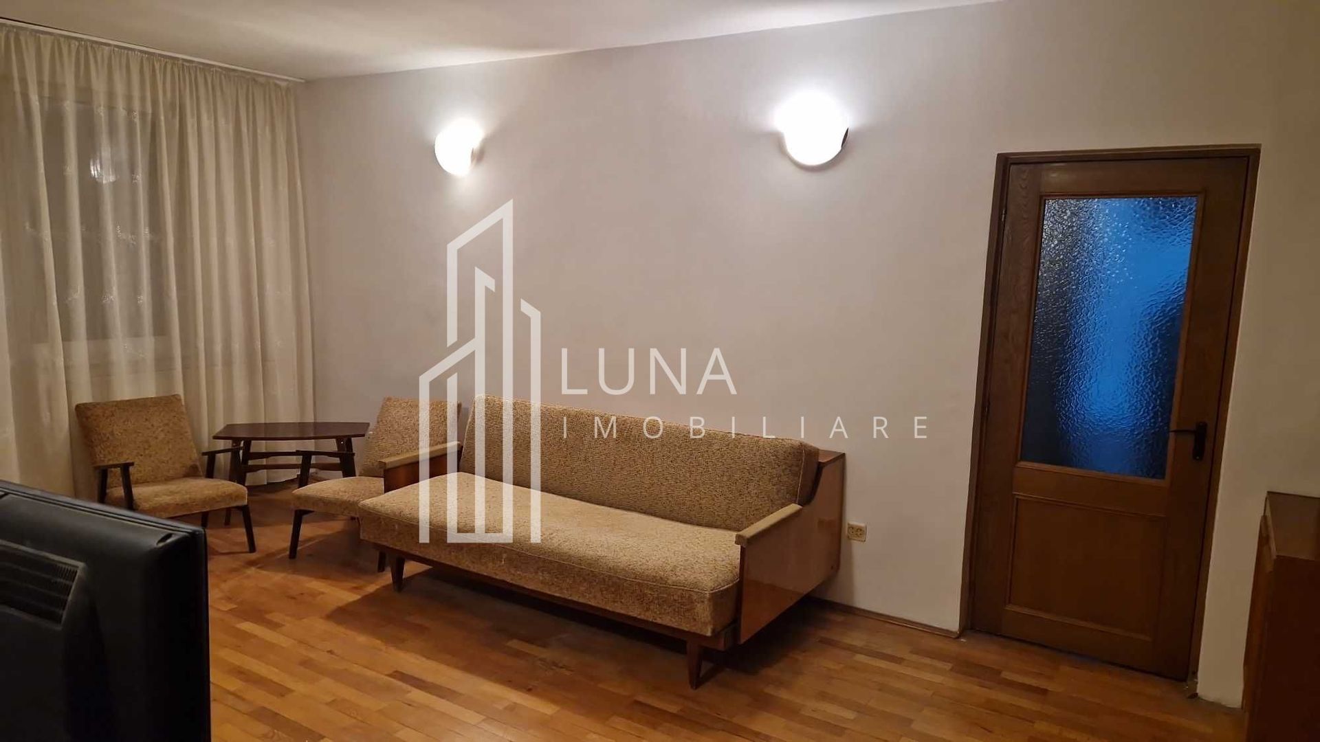 De închiriat – Apartament 3 camere, proximitate UMF/Spital - Poză 1