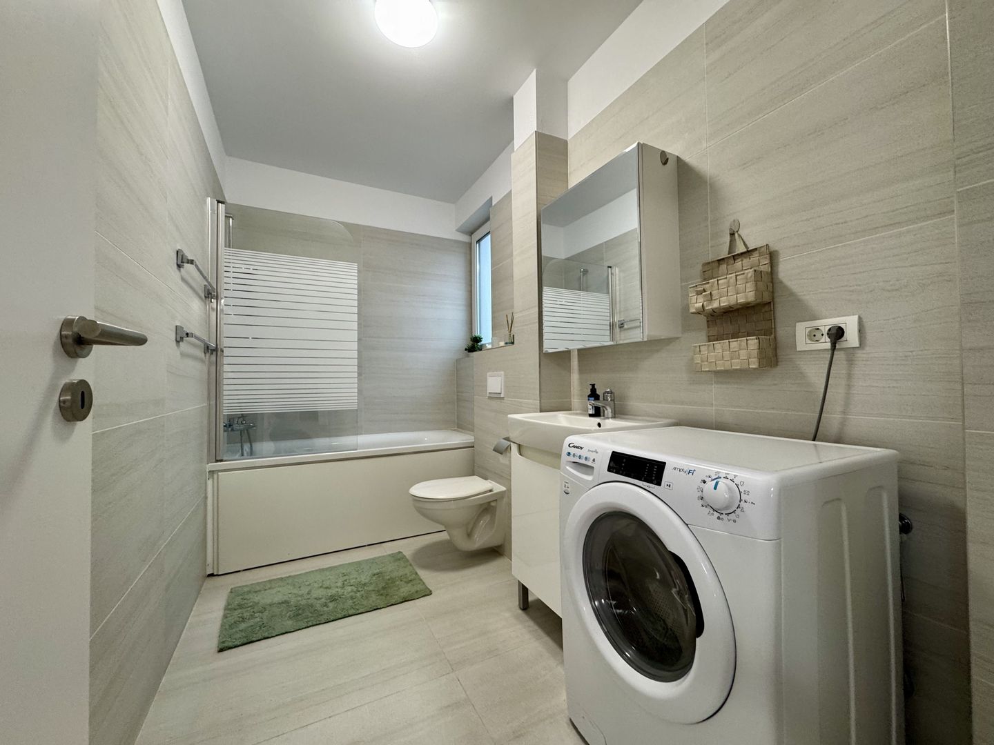 Apartament Modern cu 2 Camere de Închiriat în Dumbrăvița - Poză 25