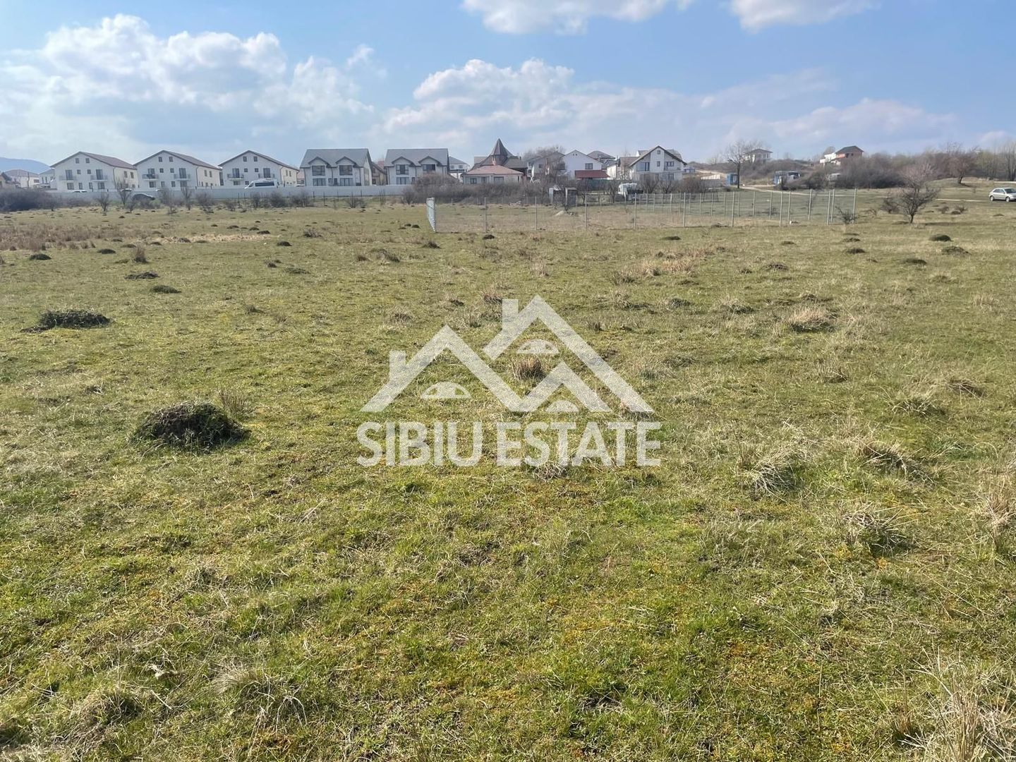 Teren intravilan de vanzare aflat in Zona Aerodrom Magura(Casa de Apa) - Poză 5