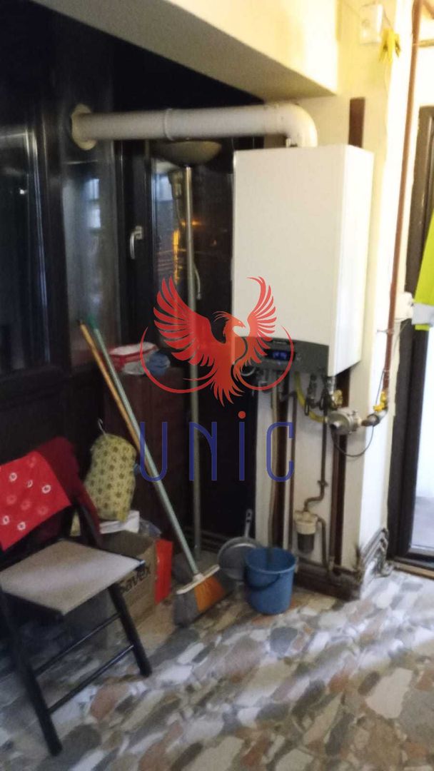 3 camere decomandate, etaj 2, liceul Pedagogic - 149 000 Euro - Poză 8