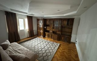 Apartament cu 4 camere in Nufarul - Poză 4