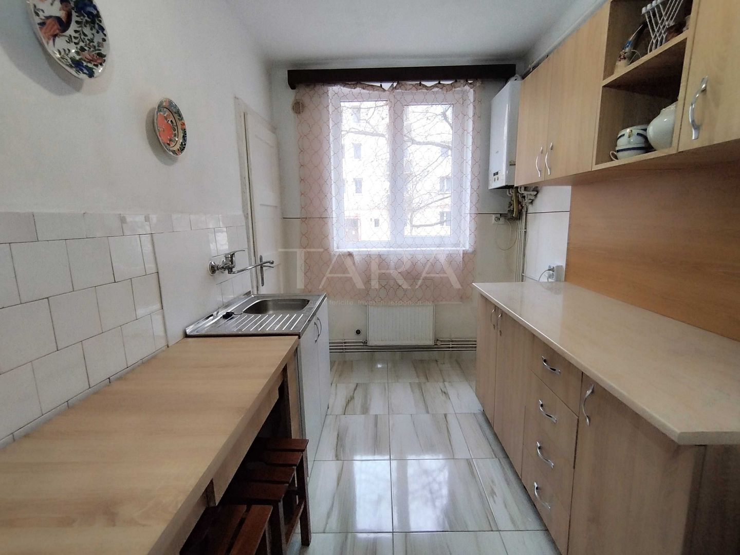 Apartament 2 camere- zona Facultatea de Litere - Poză 3