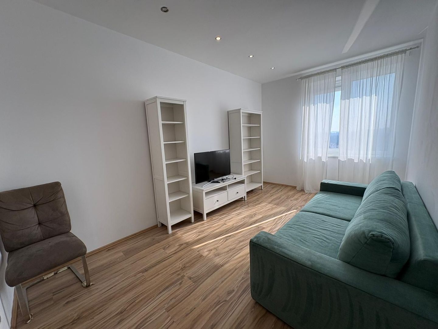 AP. 2 CAMERE RIN GRAND RESIDENCE, MOBILAT/UTILAT, BLOC NOU, COMIS 0% - Poză 3