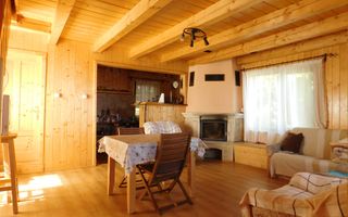 Casă de vacanta de vanzare, in Marisel, langa Cabana Motilor - Poză 8