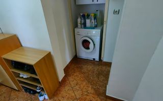 Apartament 3 Camere, Decomandat, Zona Cetate, Etaj 1 - Poză 13