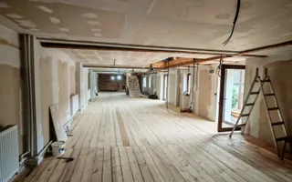 CASA SASEASCA comuna VULCAN,zona foarte buna,teren 3000 mp - Poză 25