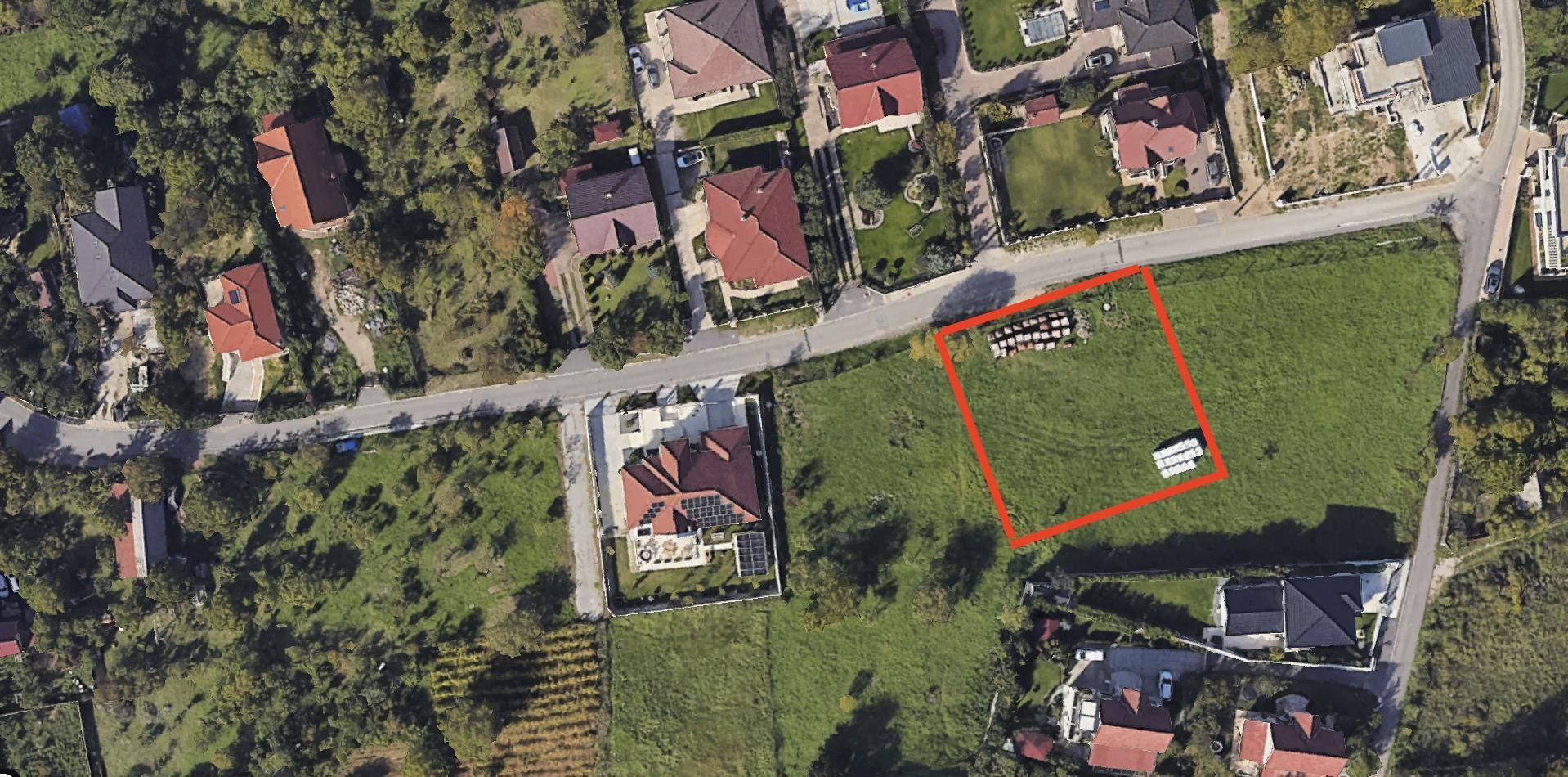 Parcelaï¿½teren intravilan cu toate utilitatile in apropierea de GARA - Poză 1