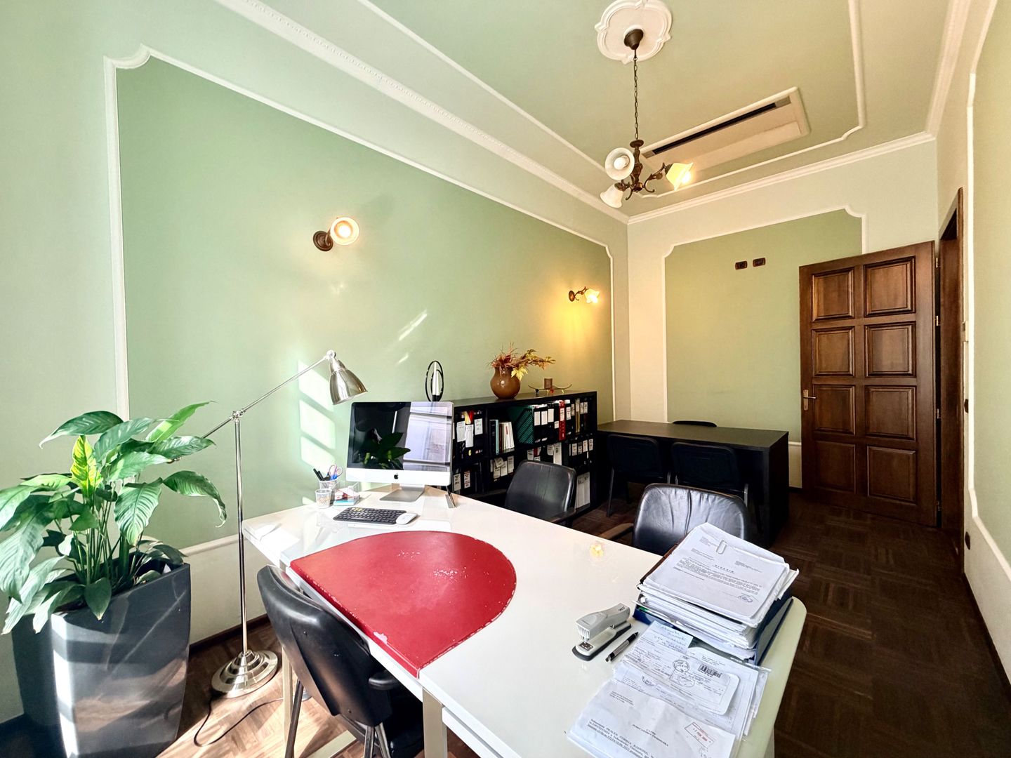 4 camere Ultracentral  - Piața Unirii, ideal birouri, parcare in curte - Poză 11