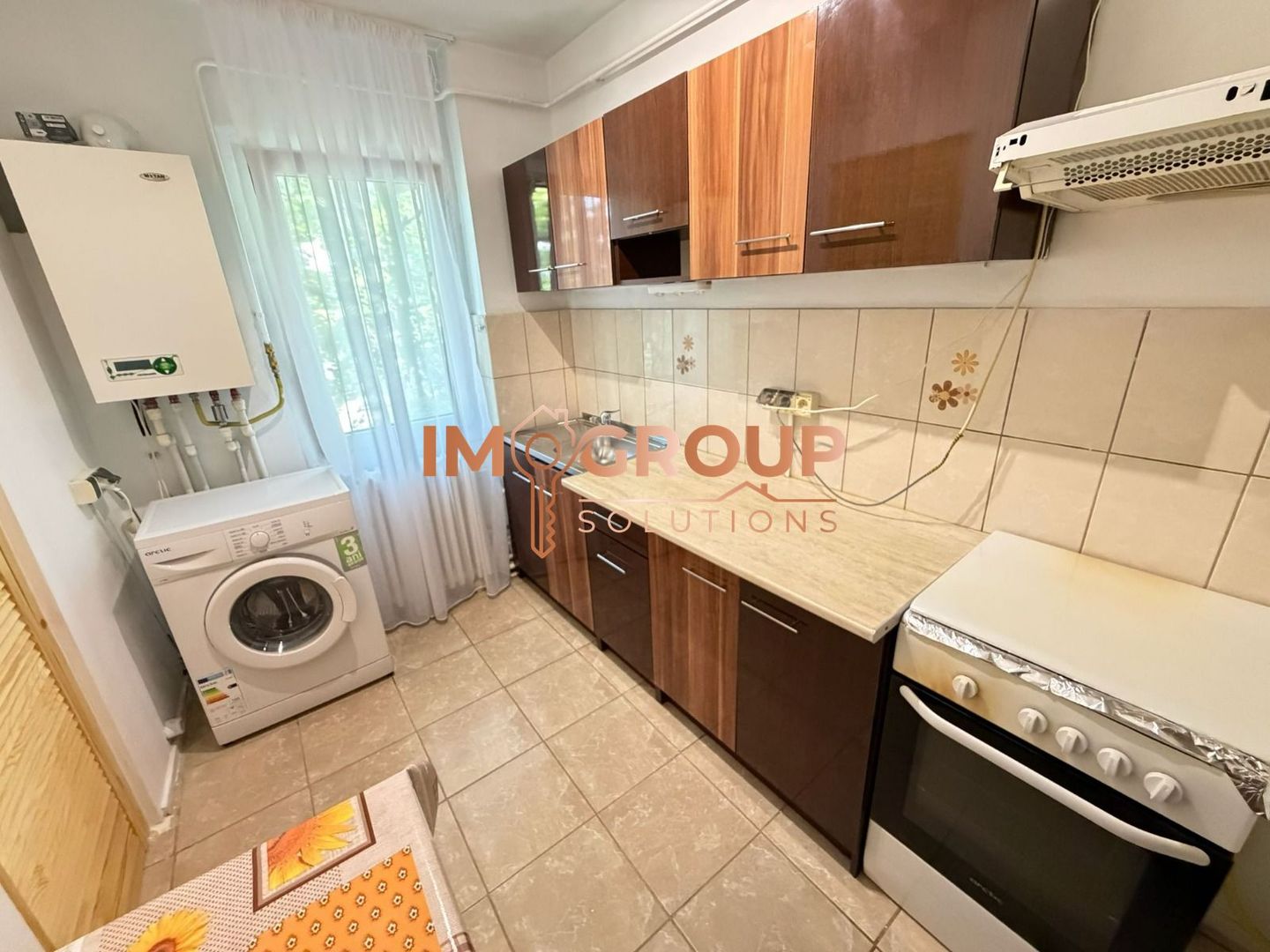 PODU ROS - BLOC FARA RISC - ETAJ INTERMEDIAR - 3 CAMERE - 67 MP - Poză 8