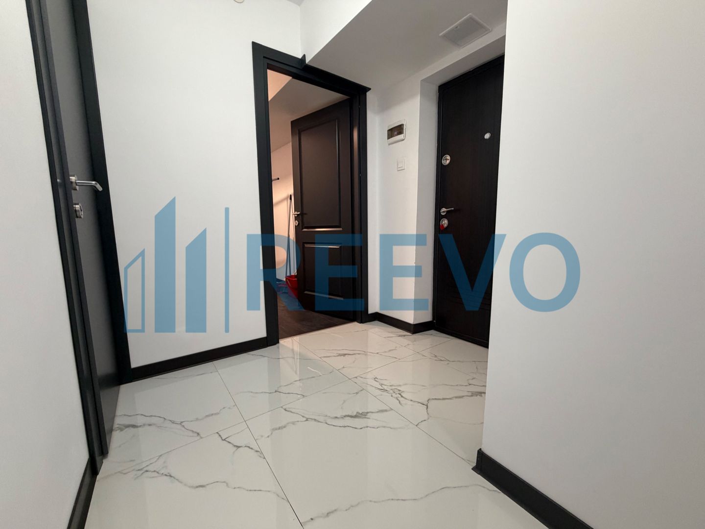 Apartament 3 camere | Etaj 1 | Ultracentral | Locație premium - Poză 10