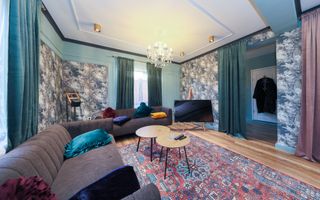 Pensiune/Vilă de vânzare în Bran | 8 camere | 180 mp - Poză 41