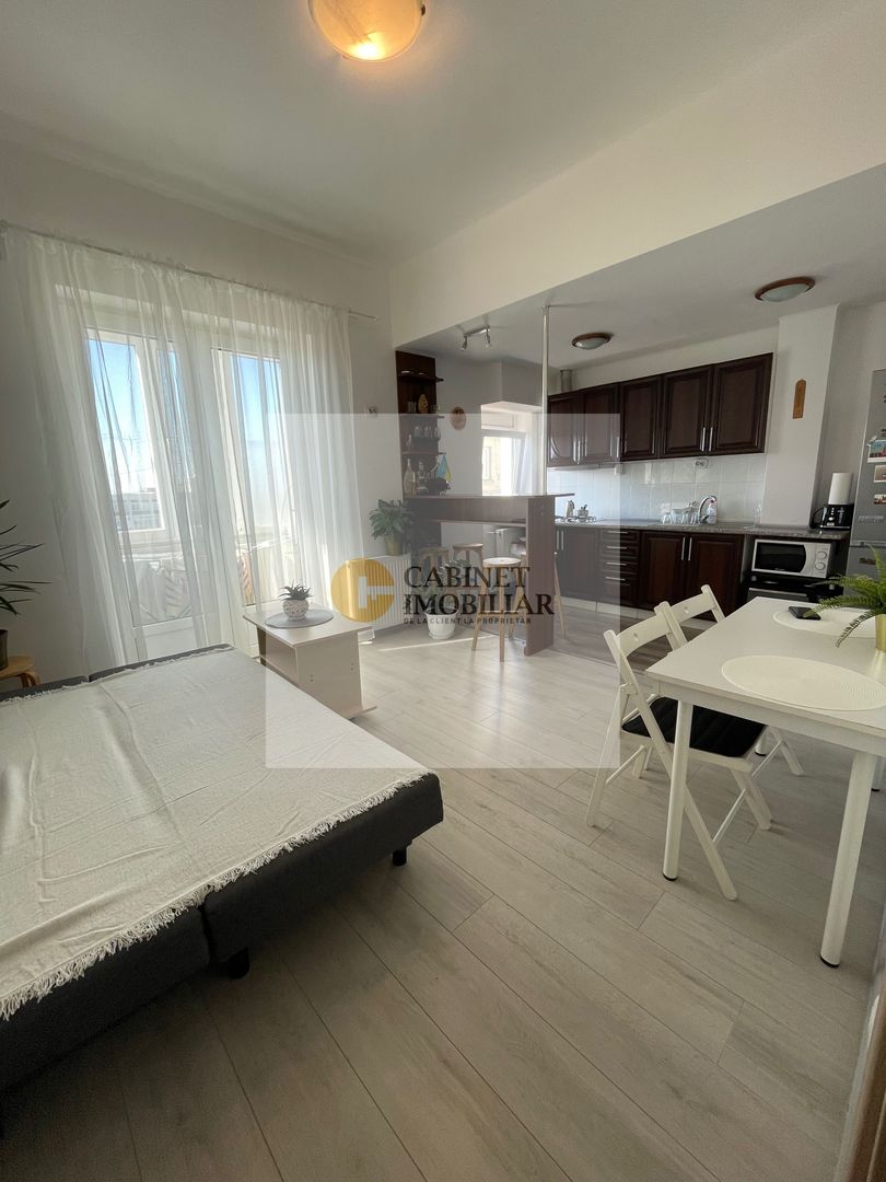 2 camere  | Bulevard Gh. Magheru - Romana | Decomandat | Balcon - Poză 2