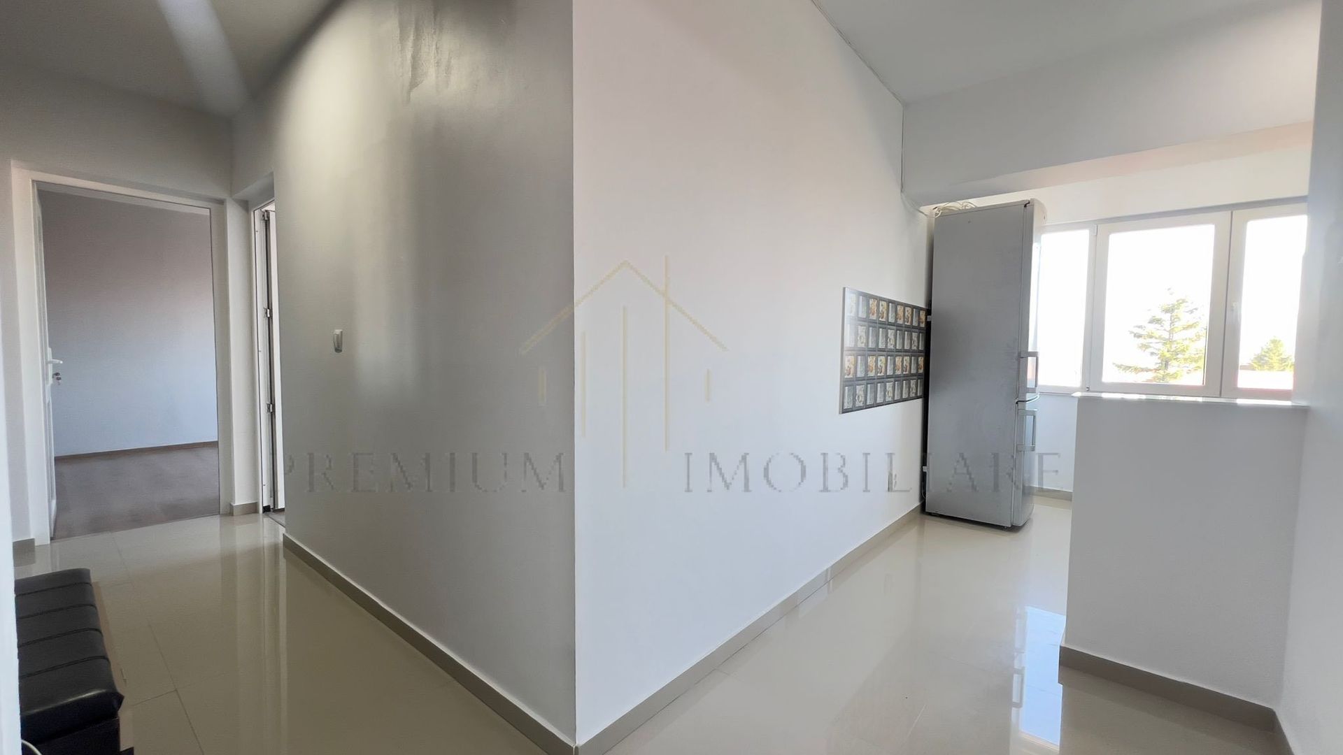 Apartament 2 Camere - Renovat - Zona de jos - Poză 10