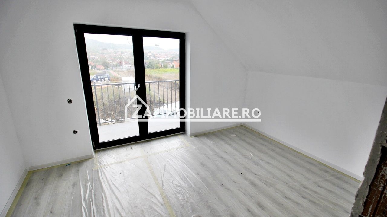 Casa 4 camere la cheie,2bai,120 mp,501 mp teren,zona Corunca - Poză 11