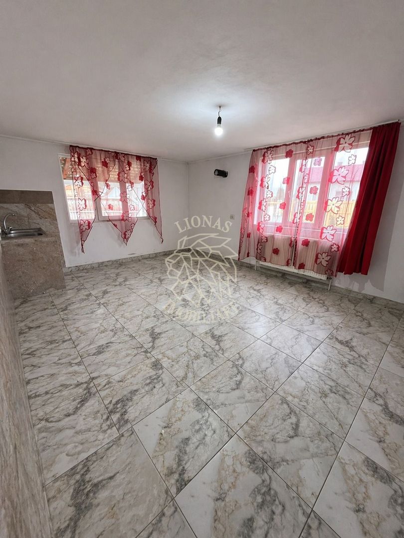 Casa 4 camere 106 mp-terasa 42 mp-teren 500 mp-Josenii Bargaului - Poză 3