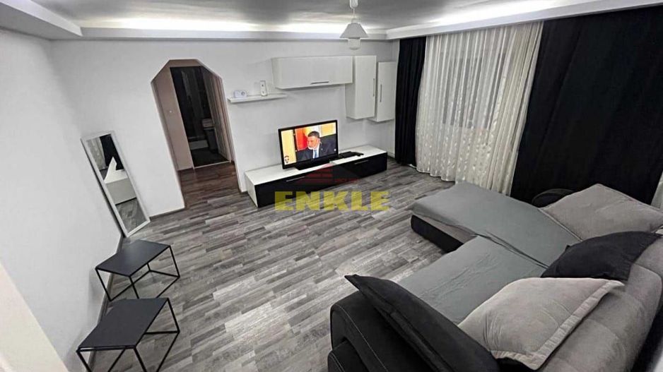 Vânzare apartament 2 camere semidecomandat, zona Împărat Traian - Poză 1