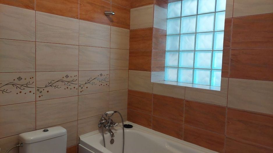 De inchiriat studio la casa, zona centrala Brasov, Schei - Poză 9