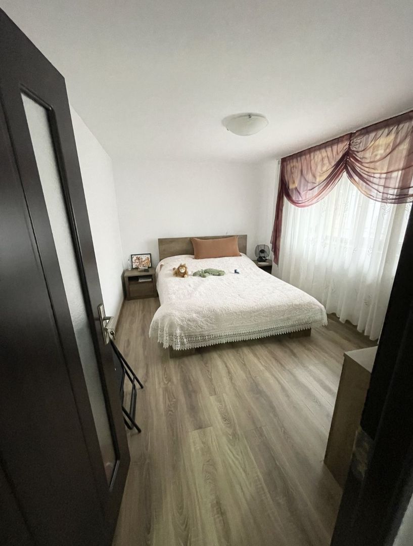 Casa finisata mobilata Satu Mare - Poză 4