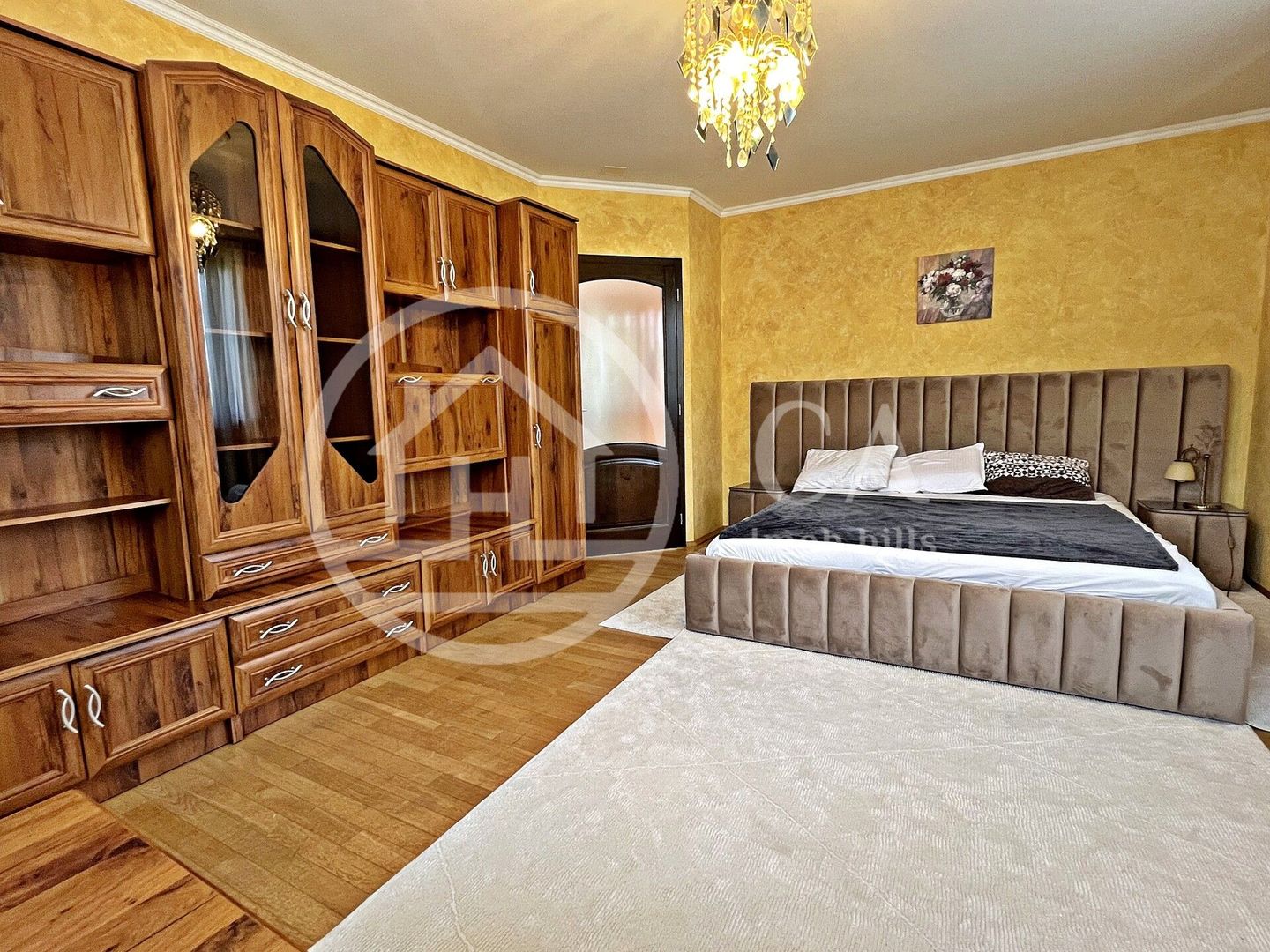 Casa cu 7 camere de inchiriat in zona Georghe Doja, Oradea - Poză 5