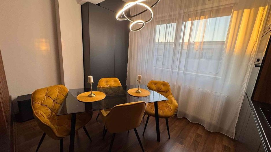 Apartament 3 camere + parcare - Poză 3