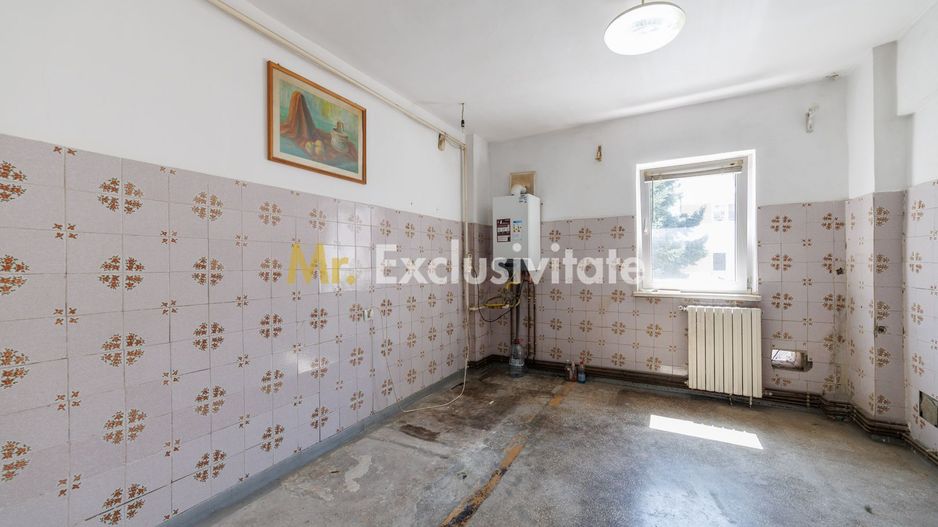 2 camere decomandate, Banat – etaj 2, centrală proprie, zonă excelentă - Poză 8