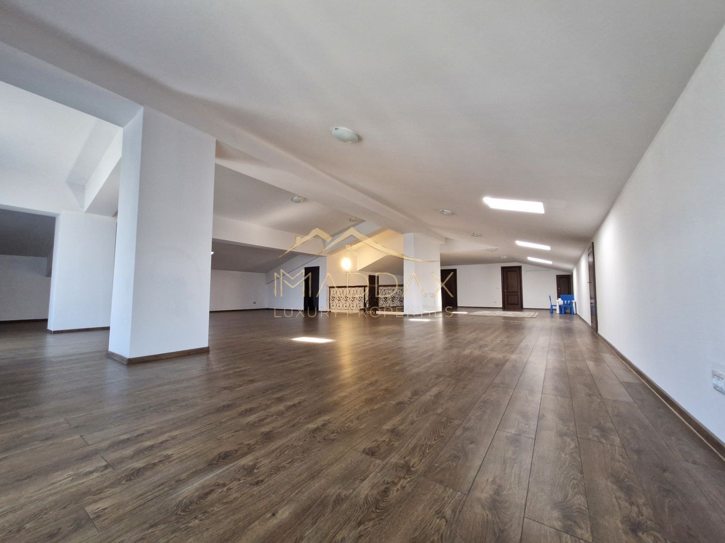 Vilă impresionantă *teren 1000mp // Erou Iancu Nicolae - Poză 113