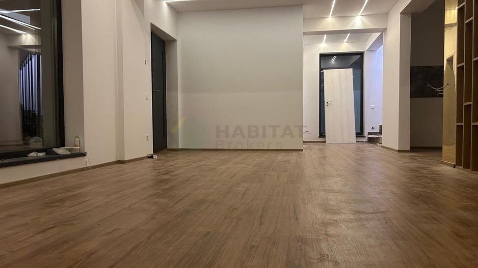 Casă modernă de vânzare / Strada Alexandru Ioan Cuza - Poză 3