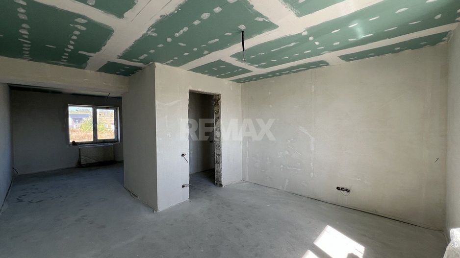Duplex Modern în Ghidighici – 4 Camere, 96 m², 6 Ari, la 10 Minute de Chișinău - Poză 15